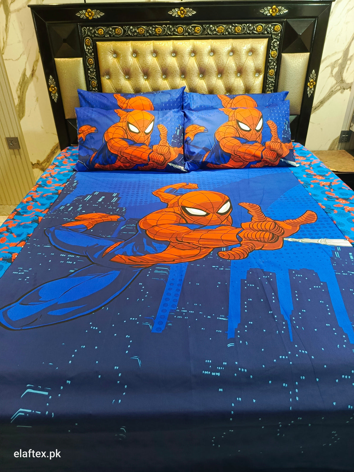 SpiderMan Royal Double Bedsheet