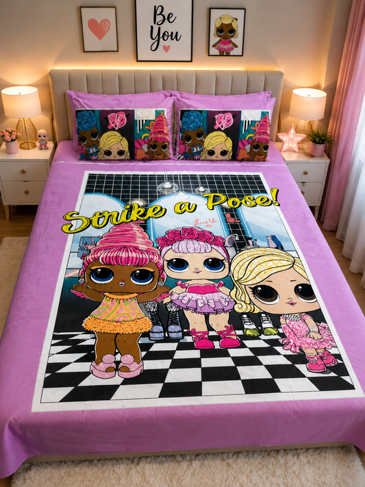 Strike A Pose Doll Double Bedsheet